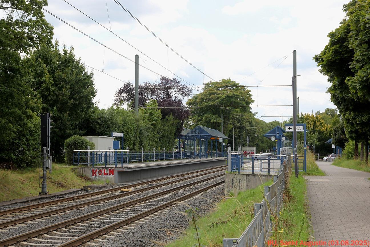 084