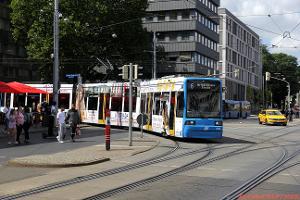 094